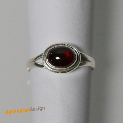 Granat Ring - Silber 925 - Eleganter Silber-Ring -  SWAJ - verschiedene Größen