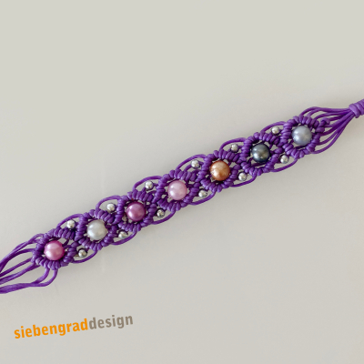 Perlen Armband - gewachstes Baumwollband + Perlen - violett - SPL